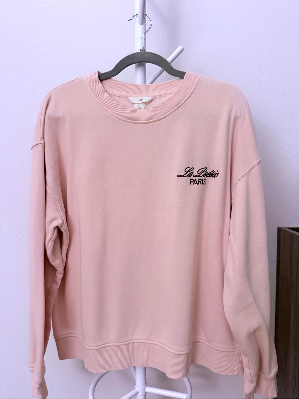 H&M Pink Crewneck Sweater with Black 'La Rosié PARIS' Embroidery